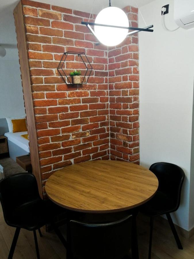 Evita Studio Apartment Karlovac Εξωτερικό φωτογραφία